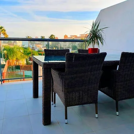 Beach & Relax Apartment